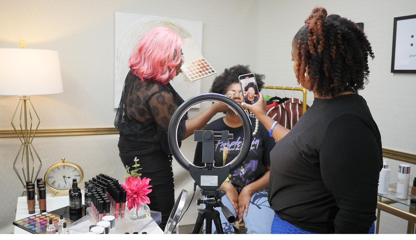 Behind the scenes makeup and styling